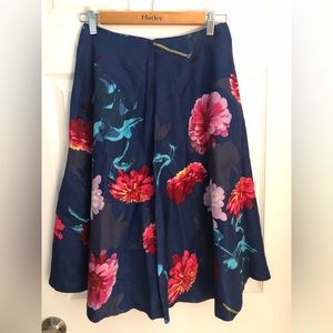 BANANA REPUBLIC SIZE 2 Midi skirt